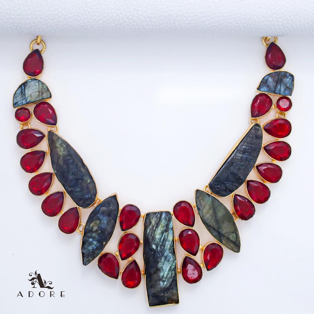 Dhrupa Labradorite Neckpiece - Main Image