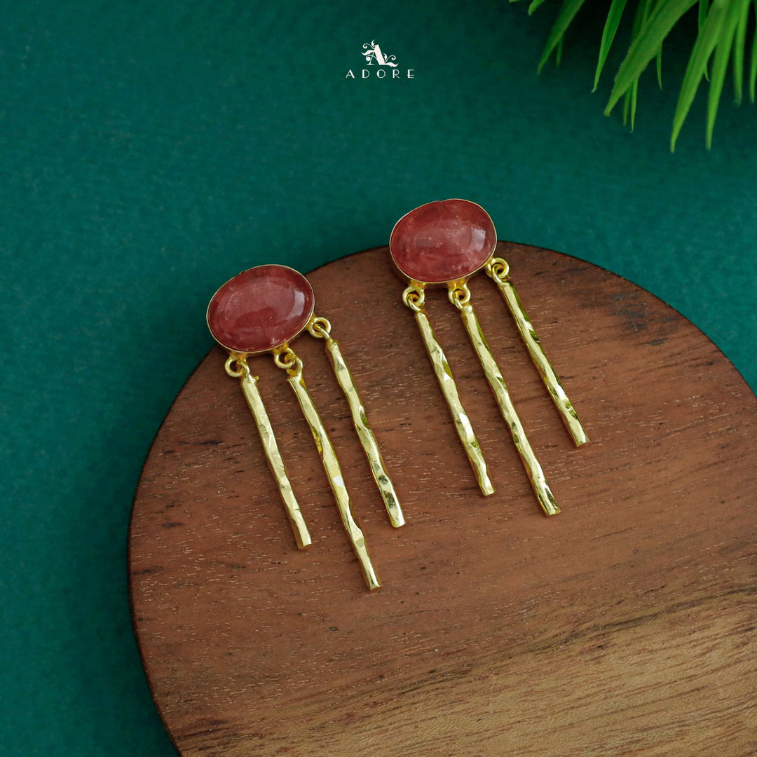 Isra Oval Golden Hammered Tri Sticky Earring