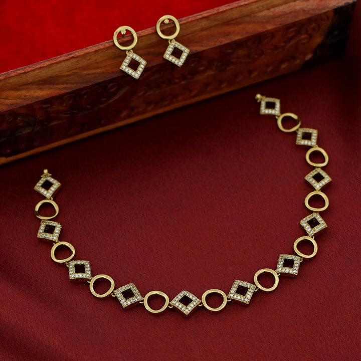 Drithi Circle And Diamond Short Neckpiece with Earring