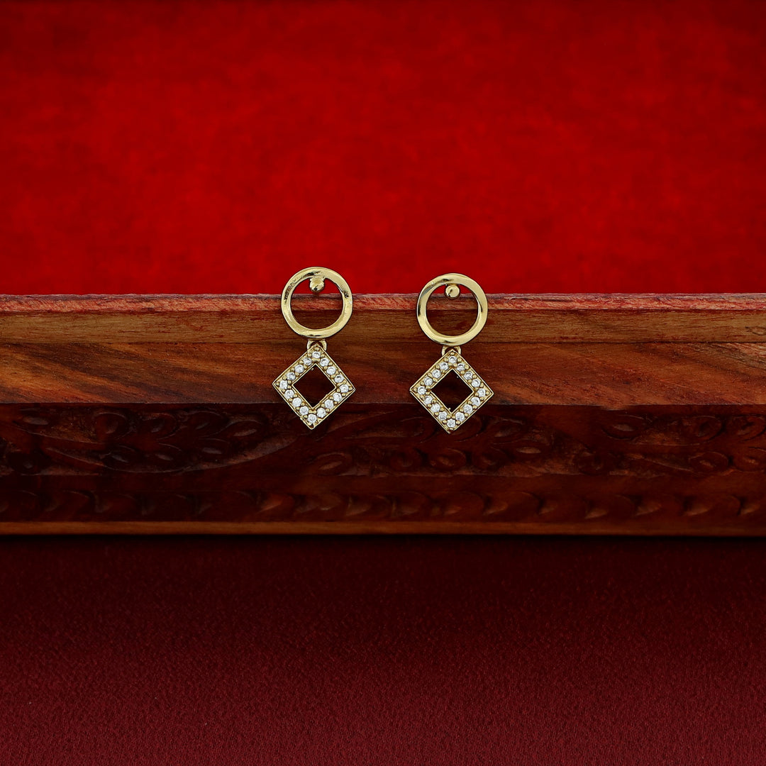 Drithi Circle And Diamond Short Neckpiece with Earring