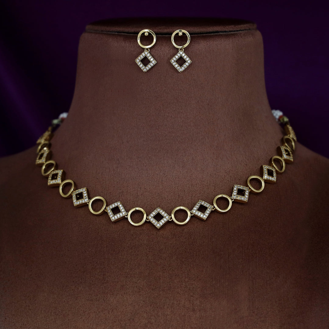 Drithi Circle And Diamond Short Neckpiece with Earring