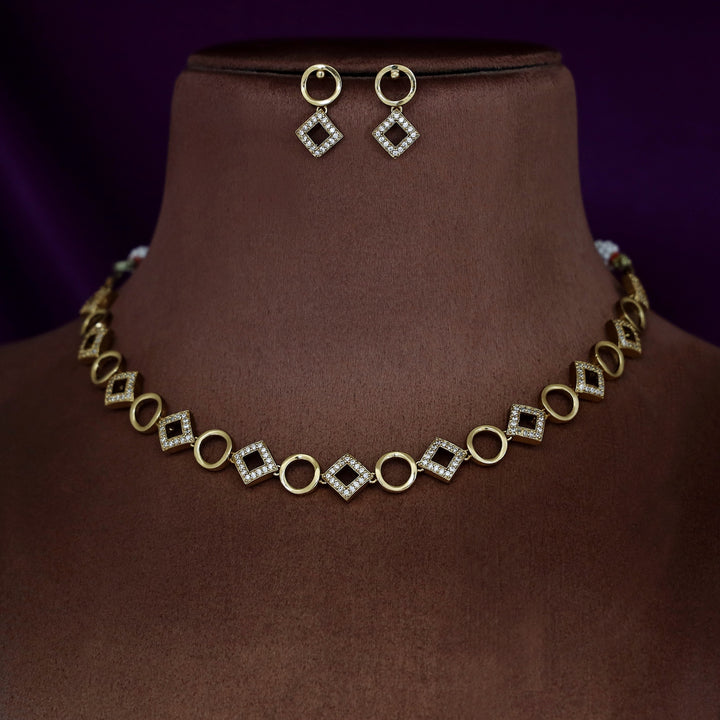 Drithi Circle And Diamond Short Neckpiece with Earring