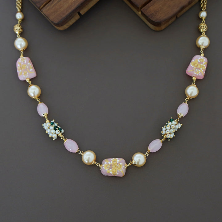 Aruditya Beaded Neckpiece