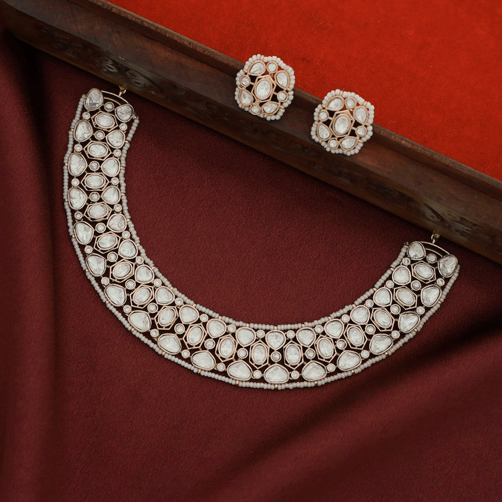 Premium Abheri Kundan Beaded Short Neckpiece With Earring