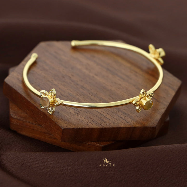 Golden Night Flower Glossy Bangle