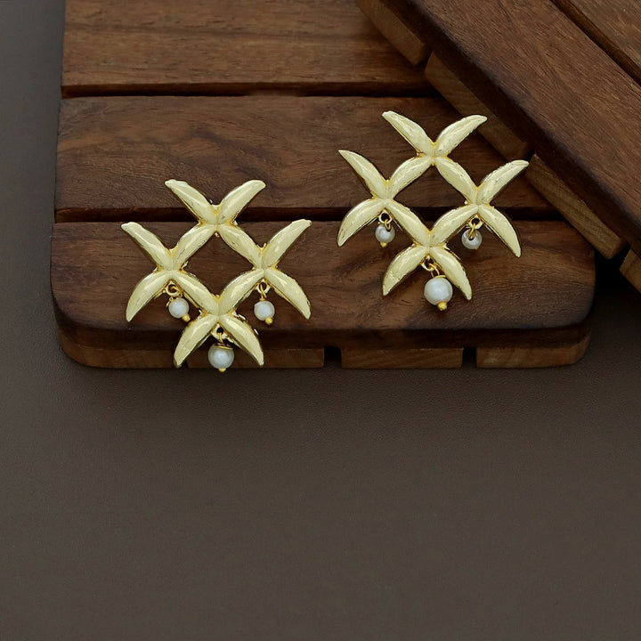 Mehal Golden Tetra Flower Pearl Earring