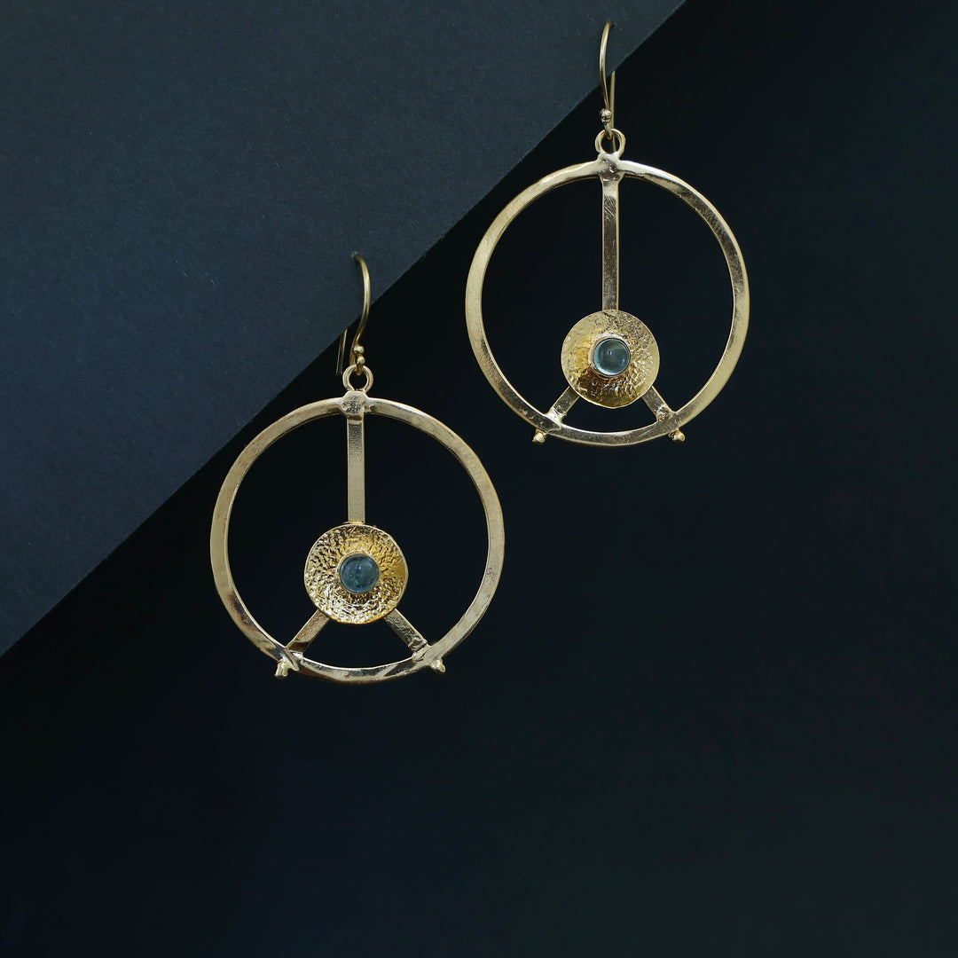 Yelina Golden Circle Mini Glossy Drop