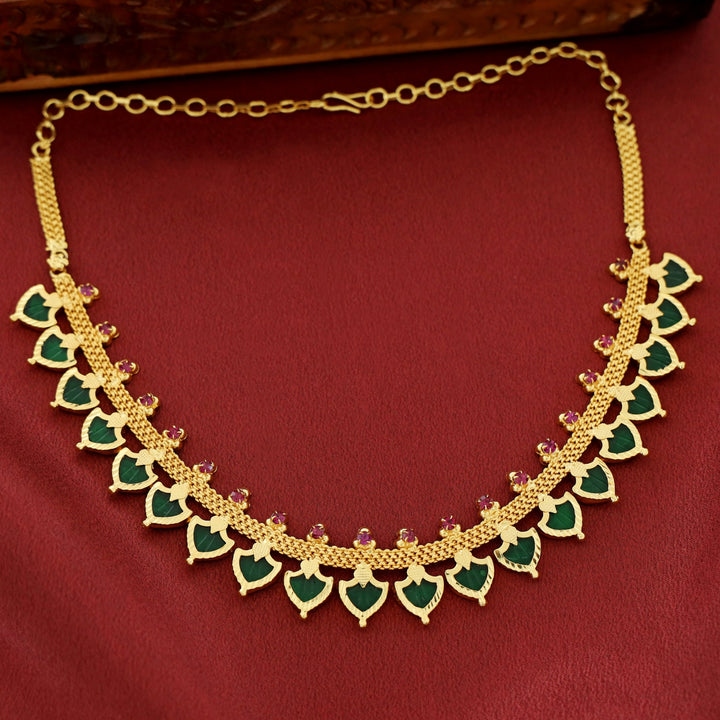 Daya Palakka Short Neckpiece