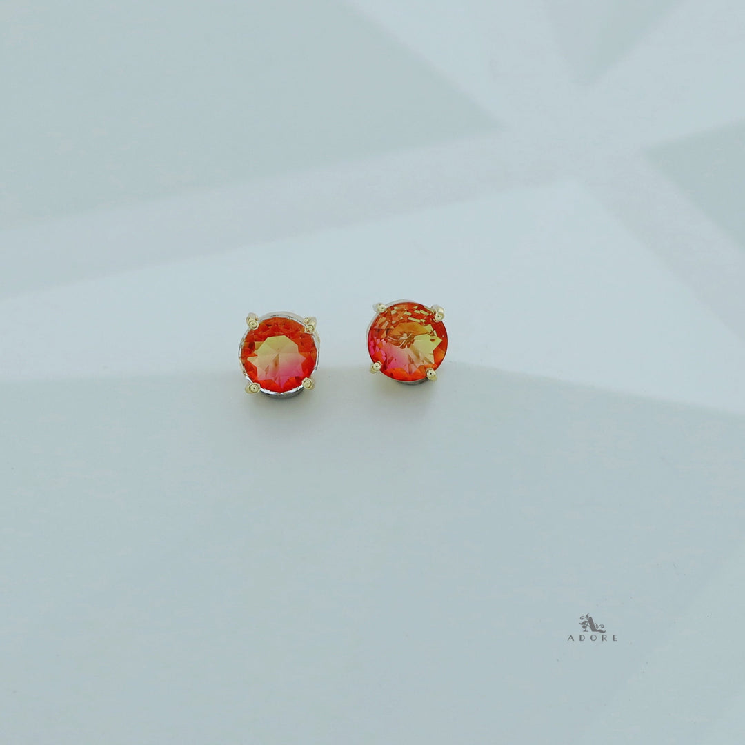 Chloe Round Claw Glossy Stud