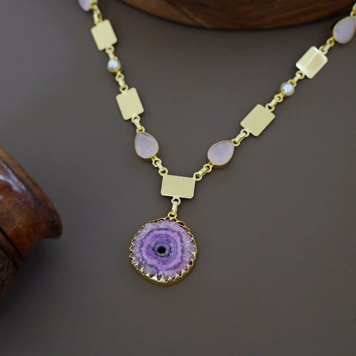 Gertie Golden Pearl Glossy + Agate Stone Long Neckpiece