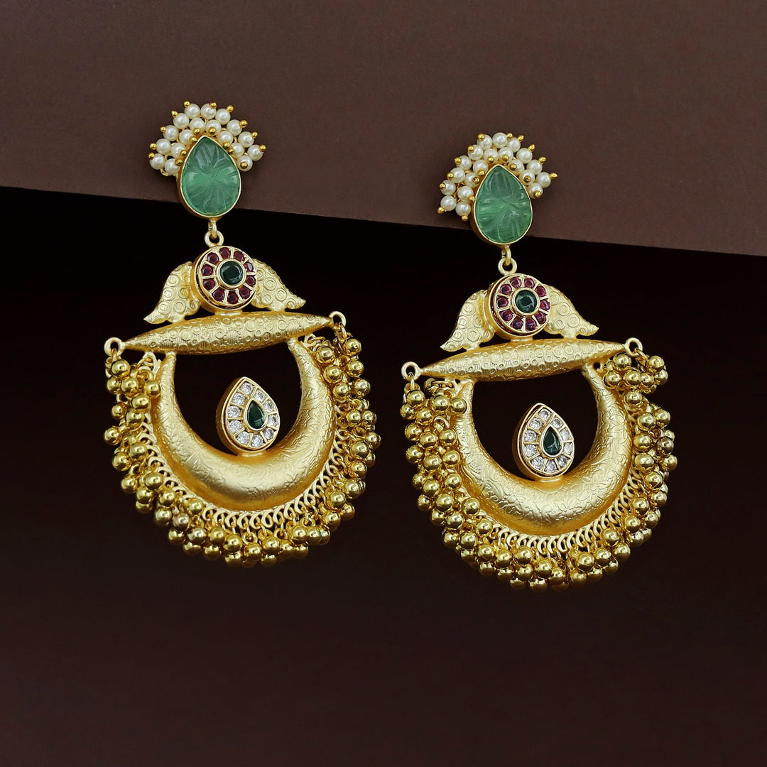 Yadavi Golden Ghungroo Cluster Pearl Earring