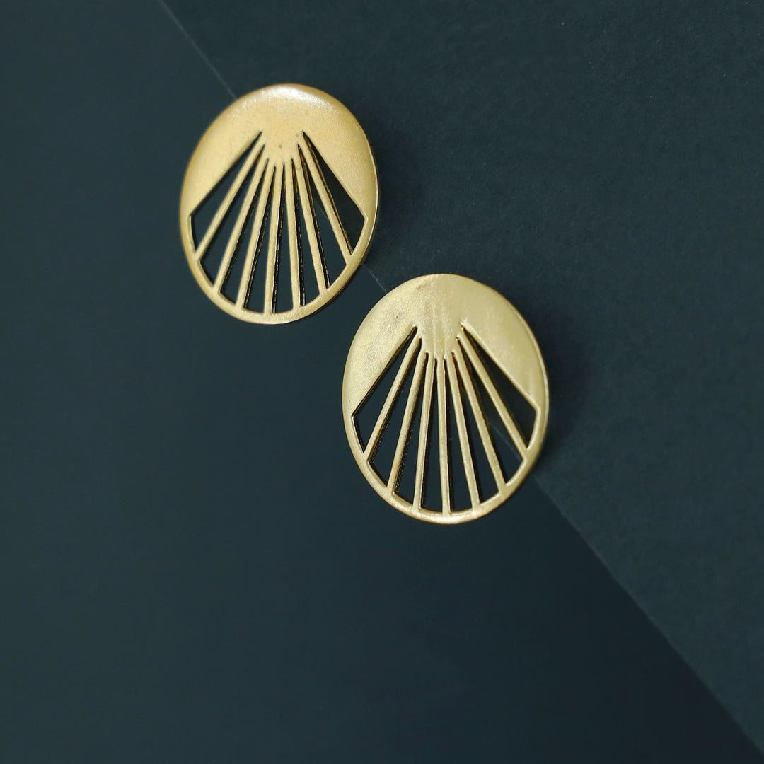 Adley Golden Sunburst Earring