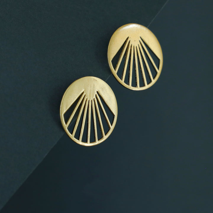 Adley Golden Sunburst Earring