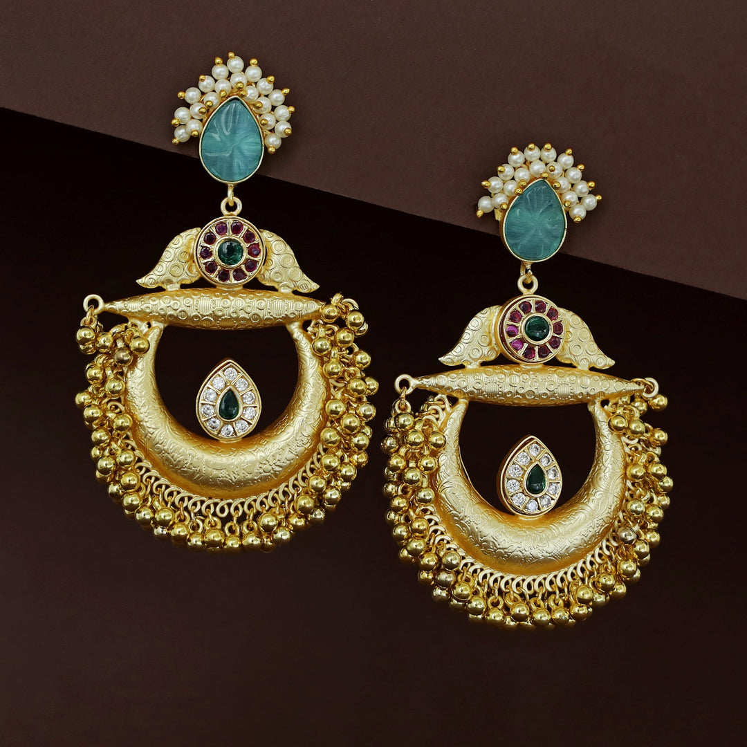 Yadavi Golden Ghungroo Cluster Pearl Earring