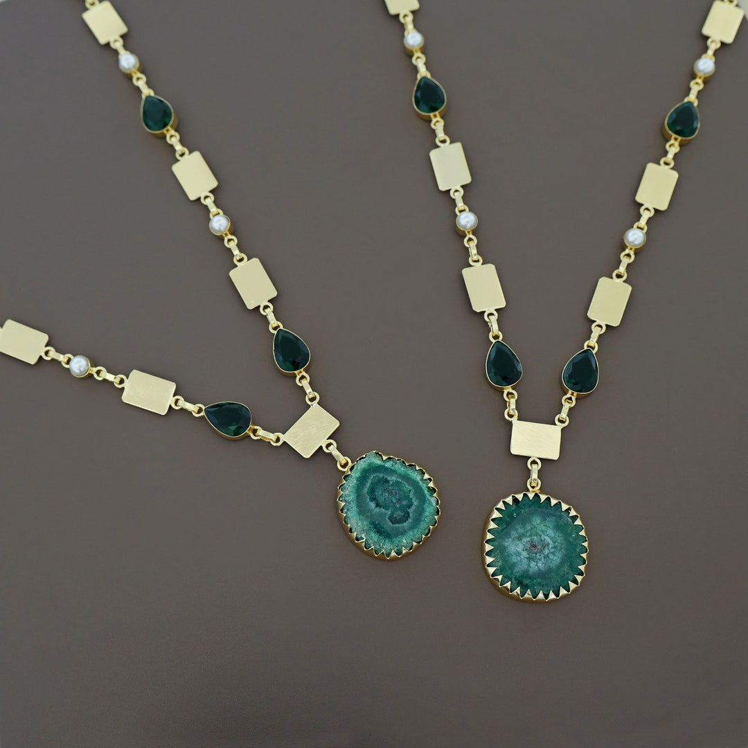 Gertie Golden Pearl Glossy + Agate Stone Long Neckpiece