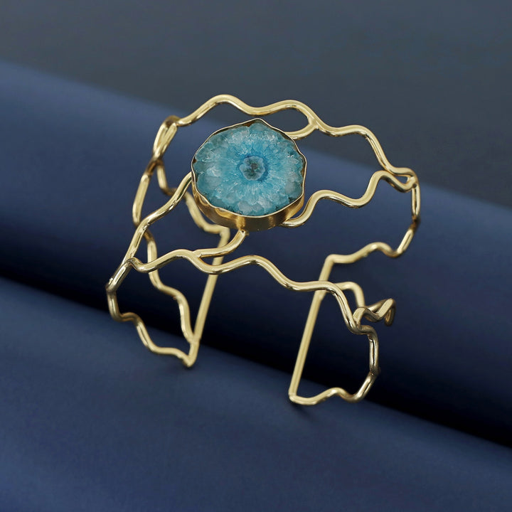 Golden Wavy Agate Stone Bangle