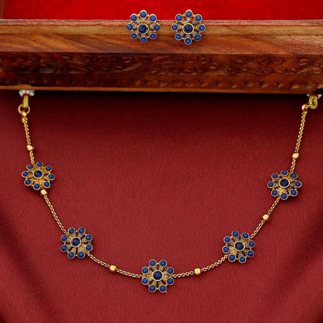 Hridya 5 Floral Golden Ball Choker With Earring