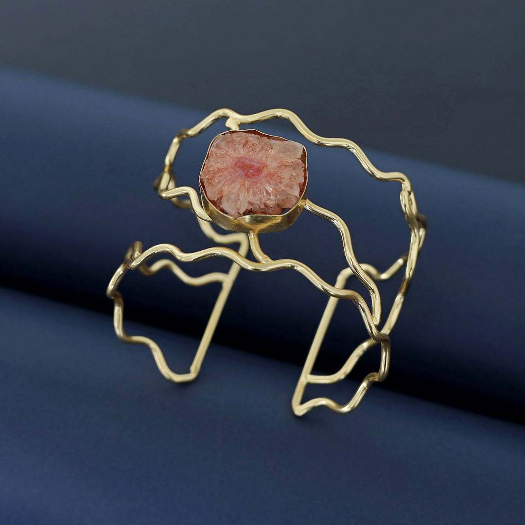 Golden Wavy Agate Stone Bangle