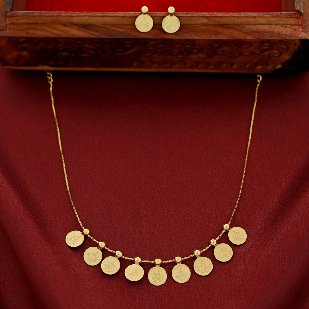 Kanika Golden Ball Kashi Neckpiece With Earring