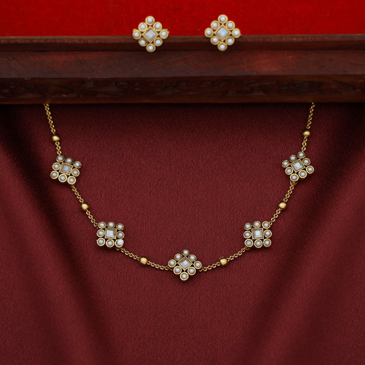 Shakti Diamond Golden Ball Choker With Stud