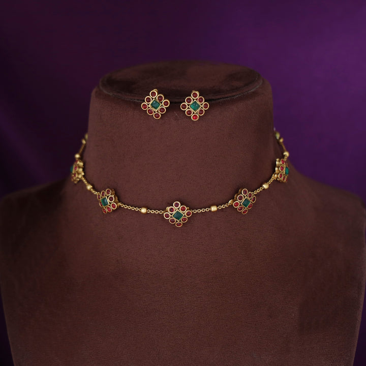 Shakti Diamond Golden Ball Choker With Stud