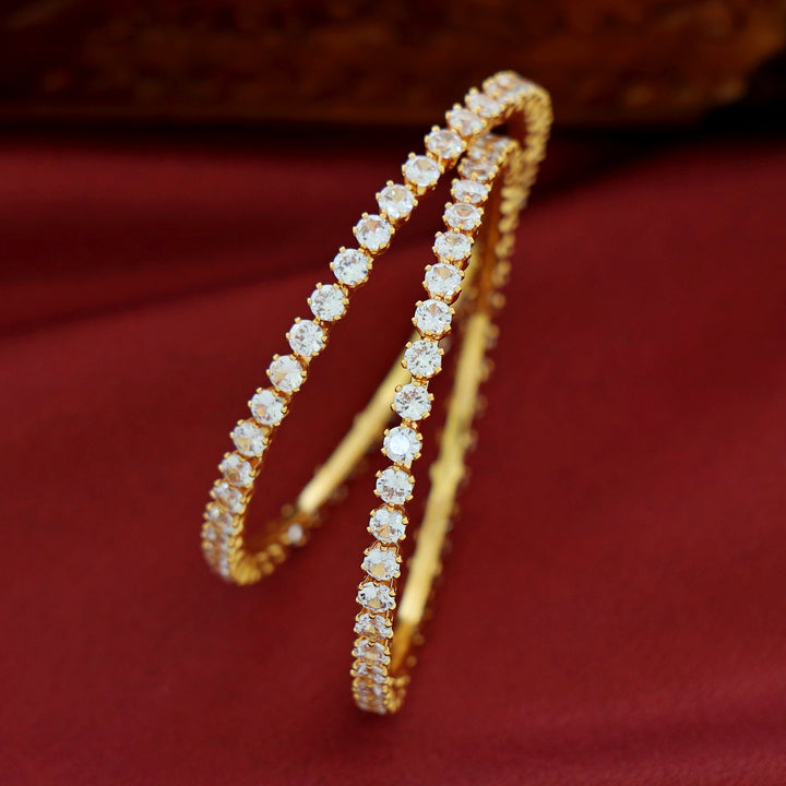 Saanvi AD Stone Bangle