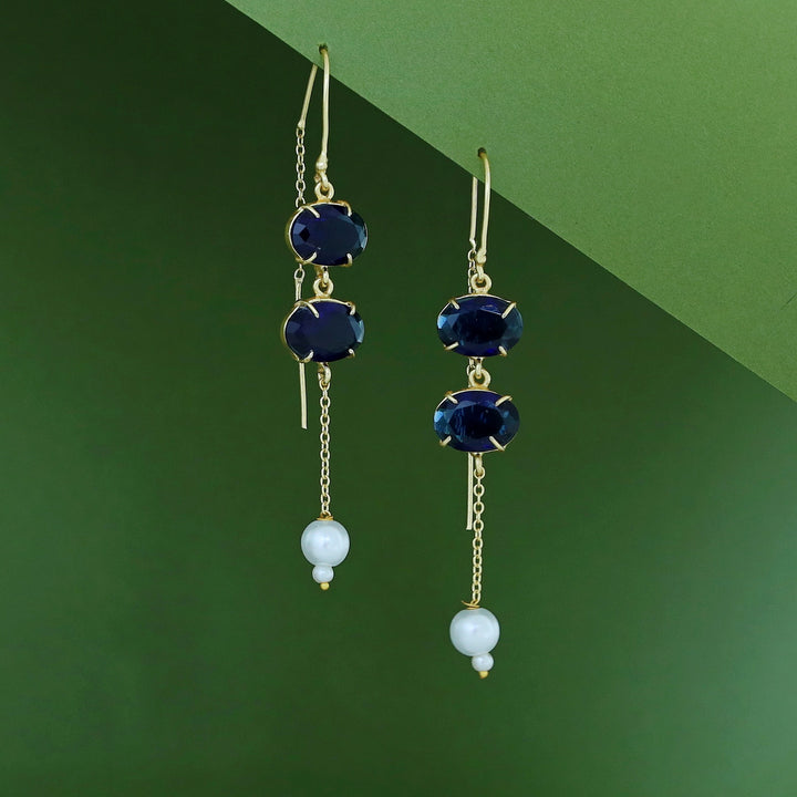 Emryn Glossy Dual Oval Pearl Needle And Thread Earring
