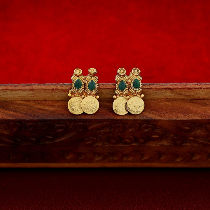 Manjari Kashi Drop Stone Short Neckpiece With Earring