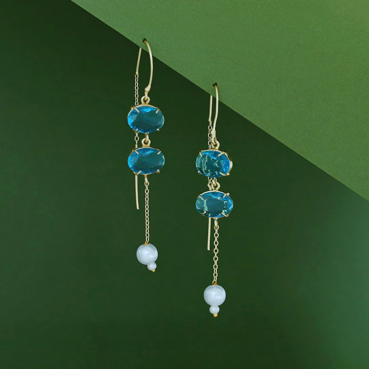 Emryn Glossy Dual Oval Pearl Needle And Thread Earring