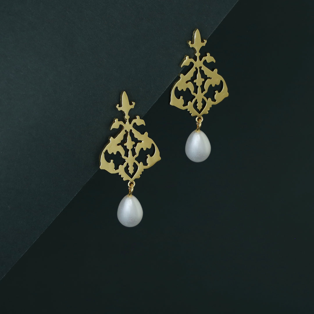 Simone Filigree Pearl Drop Earring