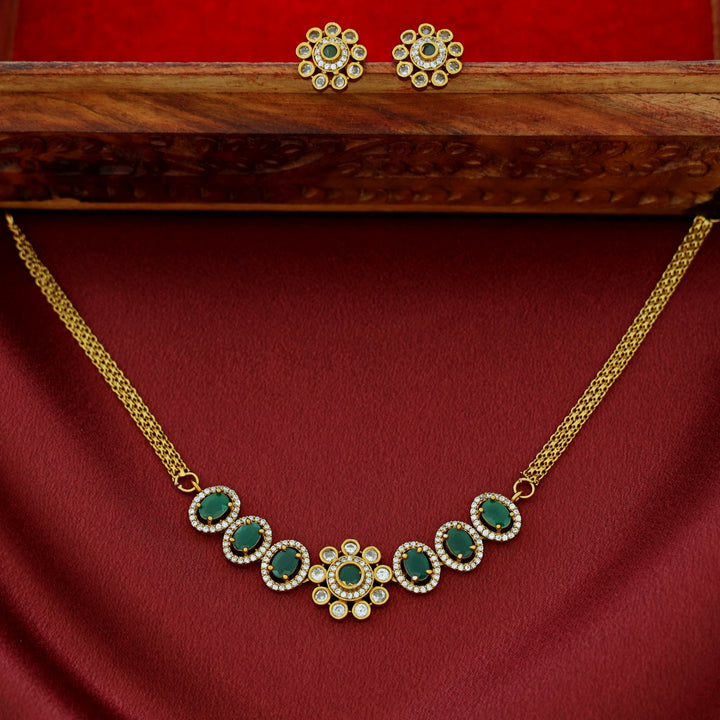 Ashisha Flower Glossy Oval AD Choker/ Short Neckpiece with Earring