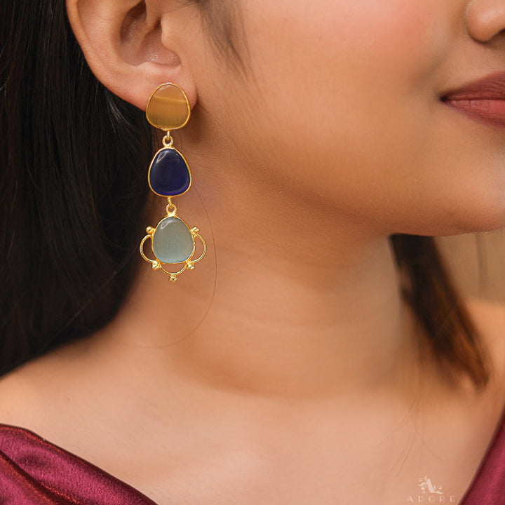 Bella Tri Stone Earring