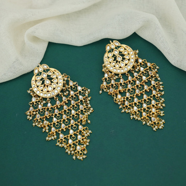 Jahana Half Moon Kundan Earring
