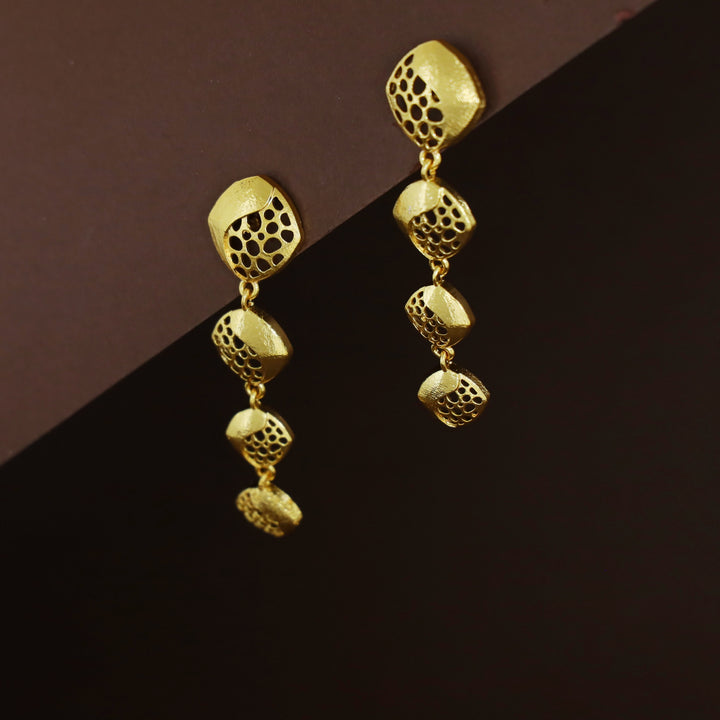 Niyana 4 Layer Golden Earring