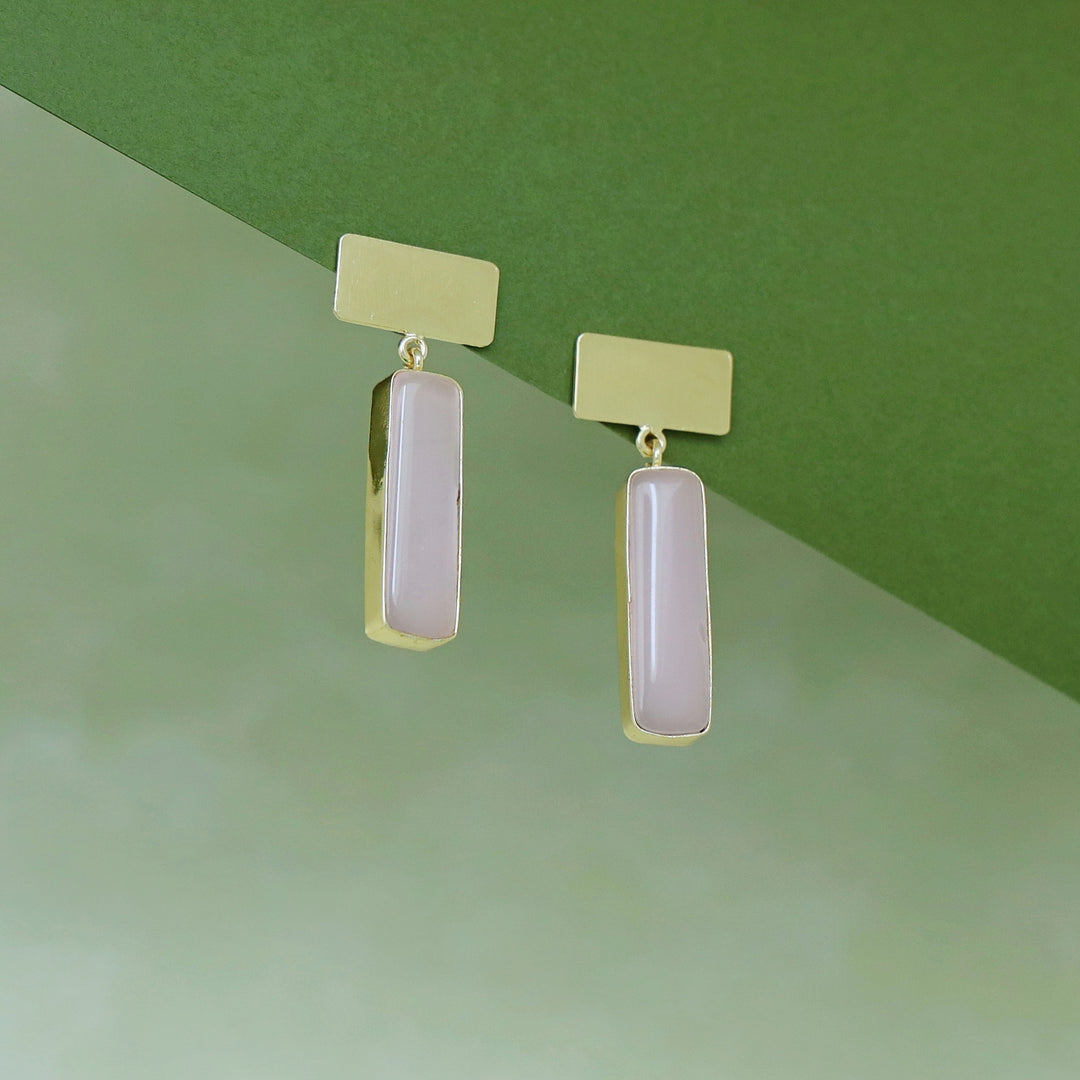 Jaarvi Golden Rectangle Glossy Stone Earring