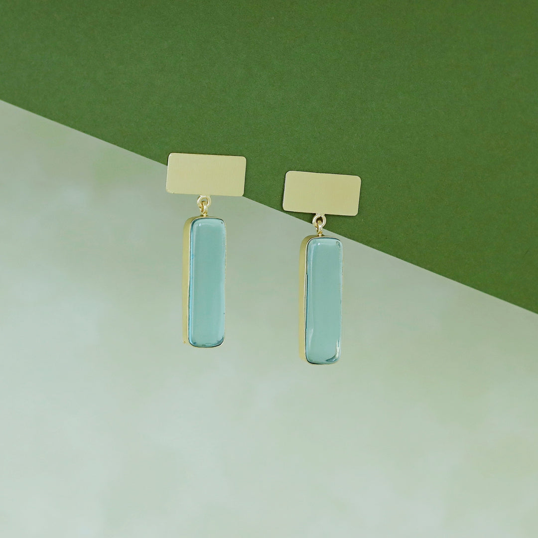 Jaarvi Golden Rectangle Glossy Stone Earring