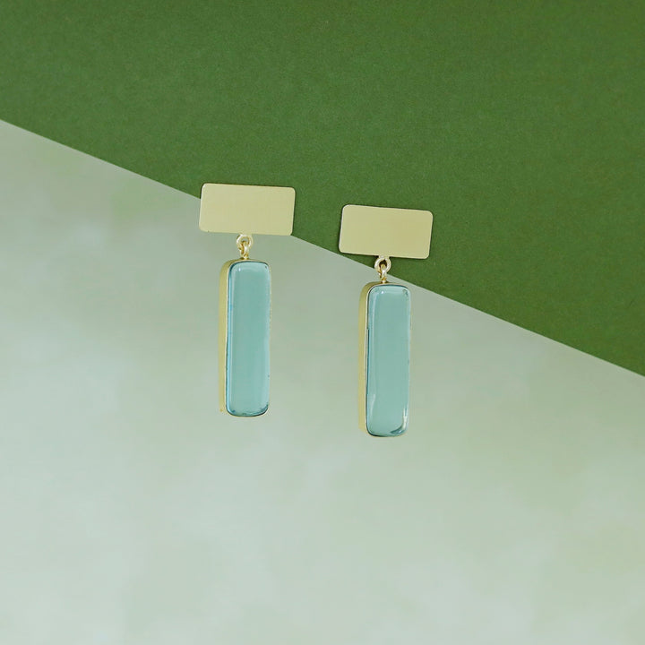 Jaarvi Golden Rectangle Glossy Stone Earring