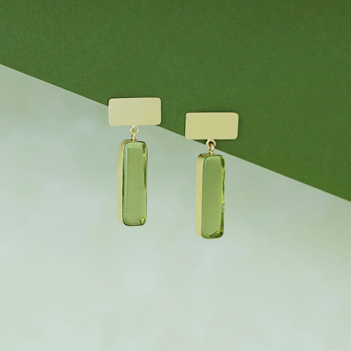 Jaarvi Golden Rectangle Glossy Stone Earring