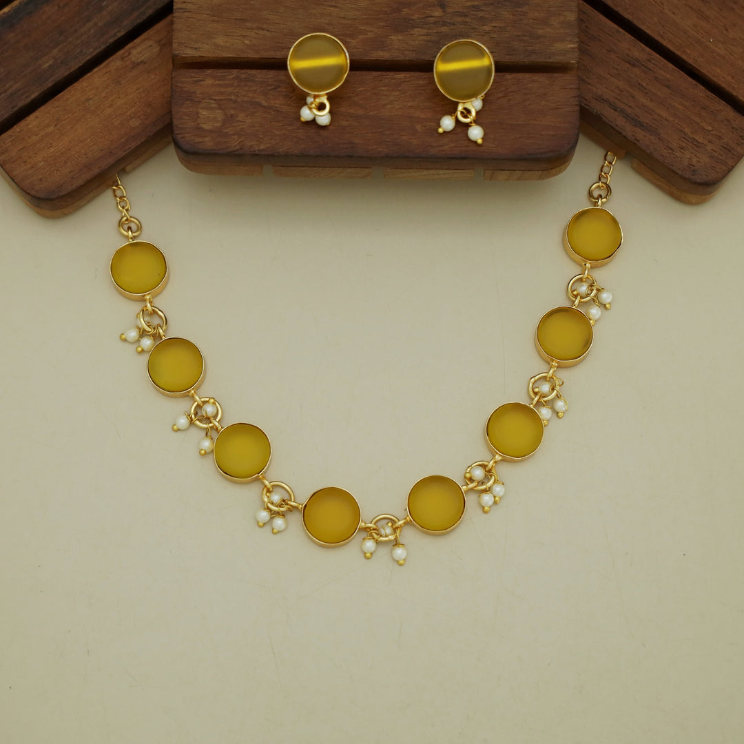 Eudor Round Raw Stone Pearl Short Neckpiece/Choker With Earring