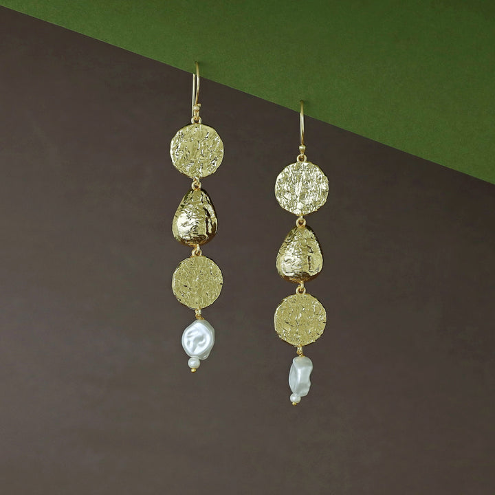 Aleyna Golden Hammered Baroque Drop