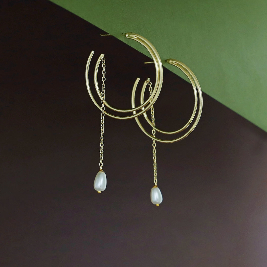 Golden Presley Pearl Chainy Hoop Earring