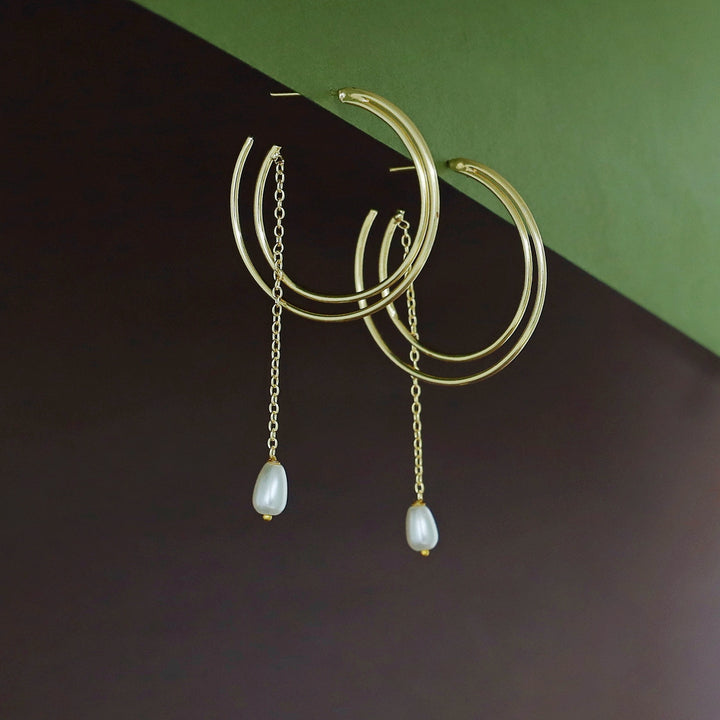 Golden Presley Pearl Chainy Hoop Earring