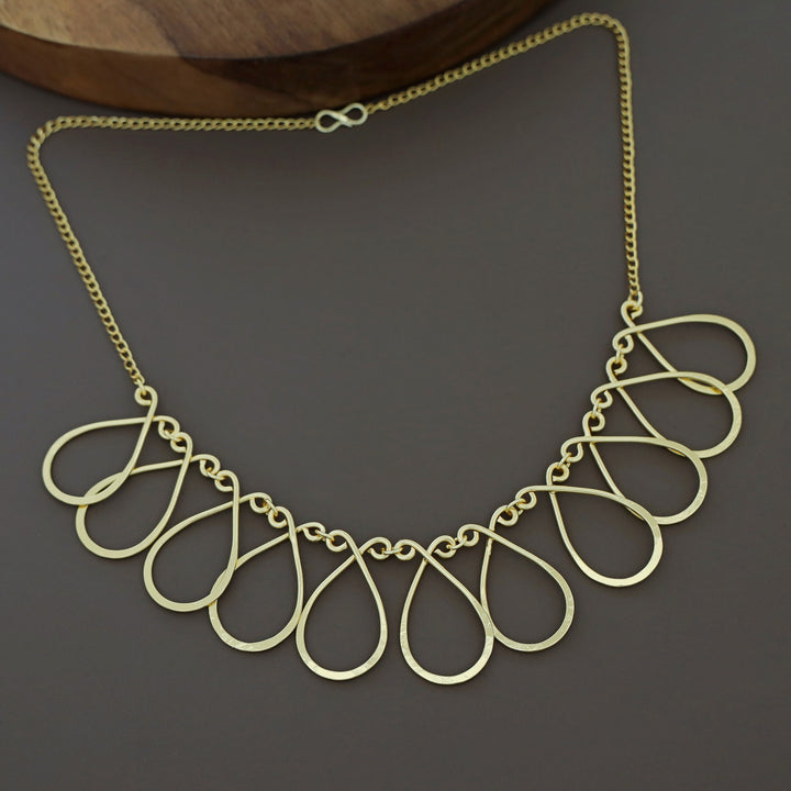 Ainara Golden Drop Neckpiece