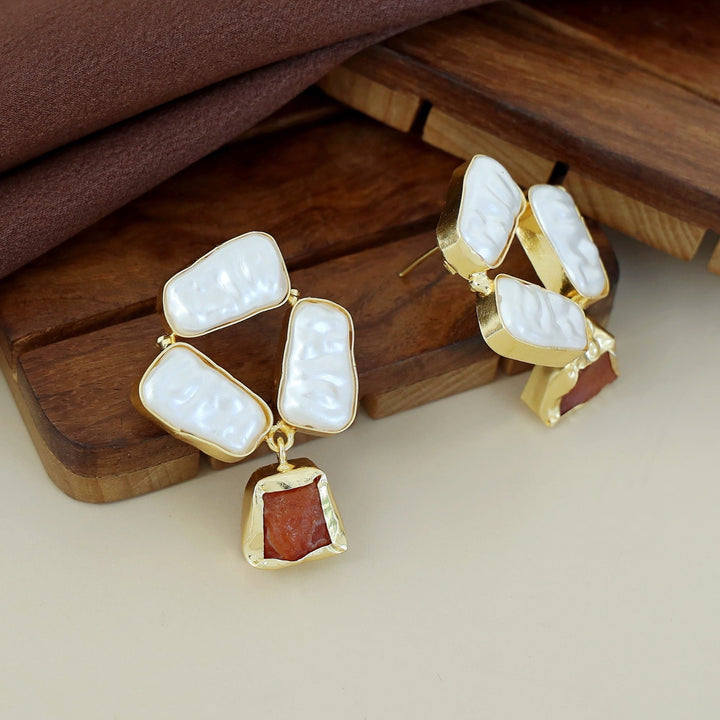 Shanaya Raw Stone + Baroque Earring