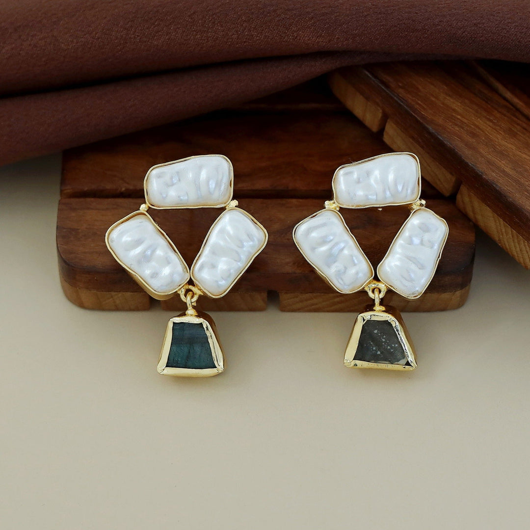 Shanaya Raw Stone + Baroque Earring