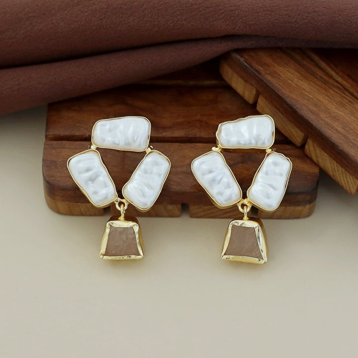 Shanaya Raw Stone + Baroque Earring