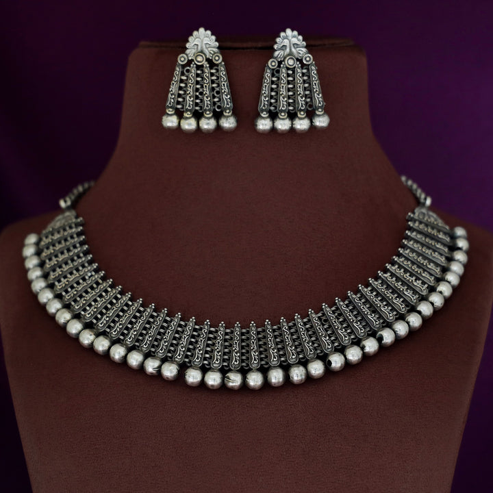 Dhilishya Silver Ball Short Neckpiece With Earring