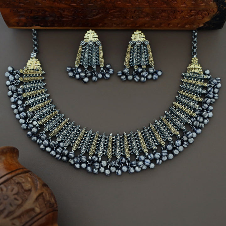 Faribha Dual Tone Ghungroo Neckpiece With Earring