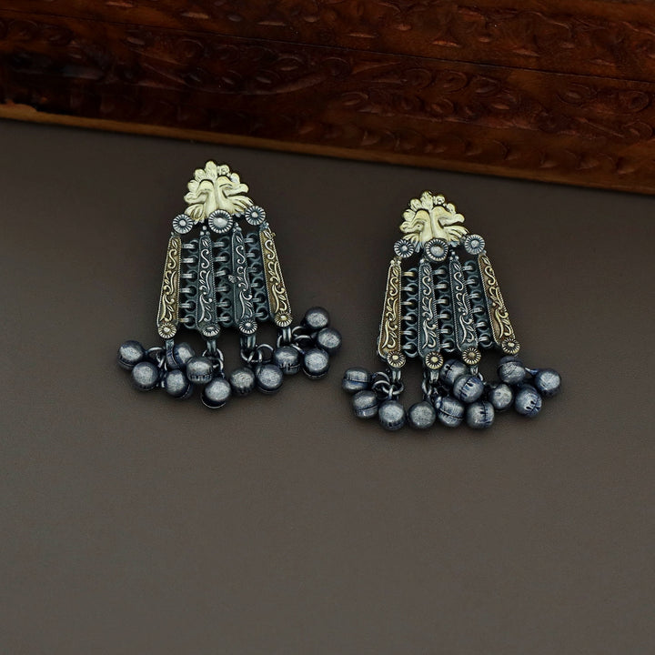 Faribha Dual Tone Ghungroo Neckpiece With Earring