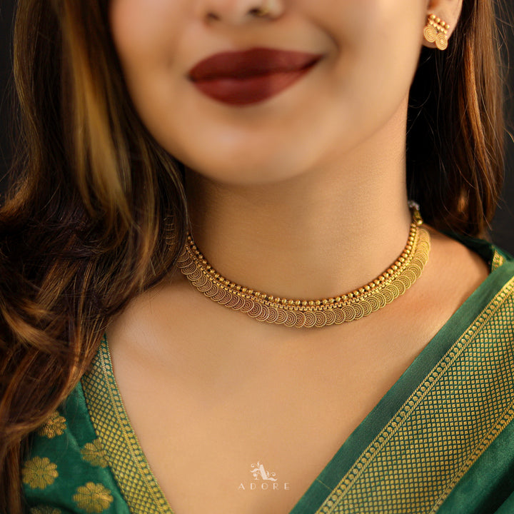 Latika Golden Spiral Kashi Neckpiece With Earring